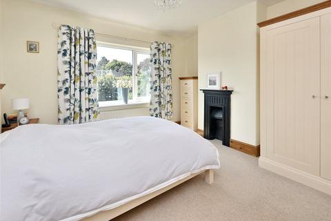 3 bedroom semi-detached house for sale, Davies Avenue, Roundhay, Leeds