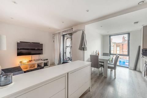 2 bedroom flat for sale, La Reve, High street, HA3, Harrow, HARROW, HA3