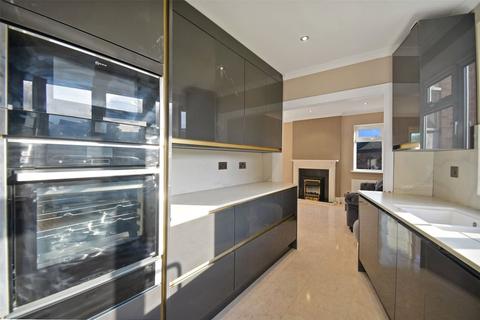 undefined, Avon Court, Avon Road, RM14