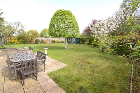 2 bedroom bungalow for sale, Kepouroikos, Domsey Lane, Little Waltham, Chelmsford