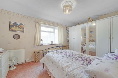 28 Tilney Road, Dagenham, RM9 6HP