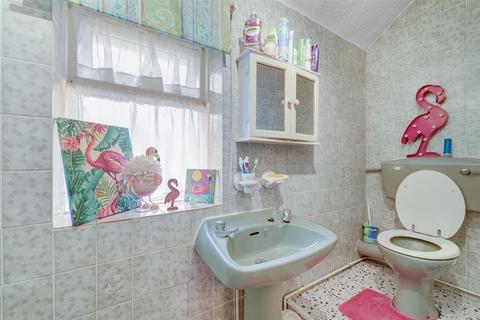 28 Tilney Road, Dagenham, RM9 6HP