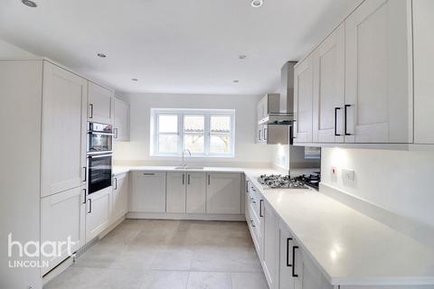 4 bedroom detached house for sale, The Ridings, Market Rasen