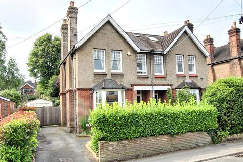 4 bedroom semi-detached house for sale, Queens Road, Haywards Heath, RH16