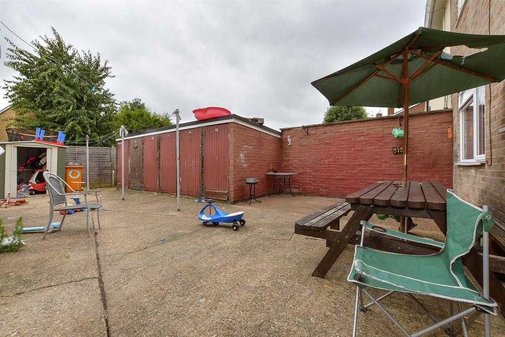 External Lifestyle Photograph