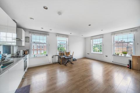 1 bedroom apartment to rent, London Road Enfield EN2