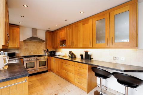 14 Carde Close, Hertford, SG14 2EU