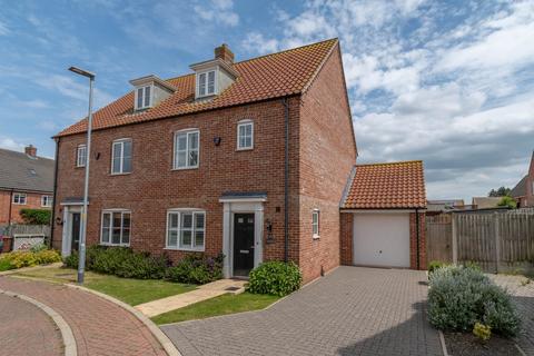 3 bedroom semi-detached house for sale, Ashburton Close, Wells-next-the-Sea, NR23