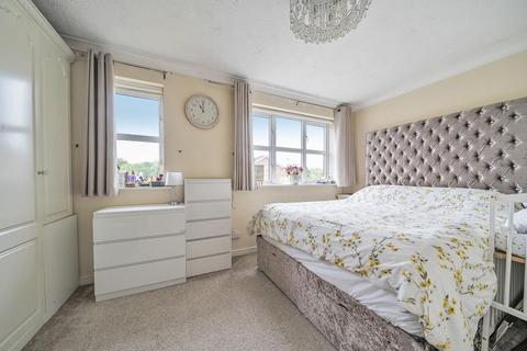 3 bedroom semi-detached house for sale, Riverdene,  Basingstoke,  RG21