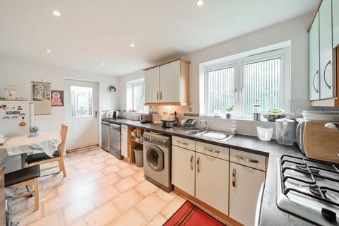 4 Lauridson Close, Laceby, Grimsby, DN37 7FH
