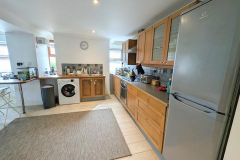 2 bedroom flat for sale, Fore Street, Hayle, TR27 4DY