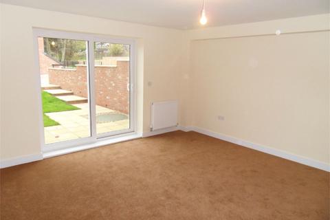 3 bedroom semi-detached house to rent, Church Lane, Dewsbury Moor, Dewsbury, West Yorkshire, WF13
