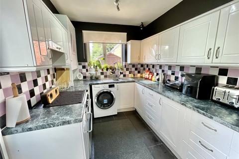 11 Grays Road, Carlton, Barnsley, S71 3JW