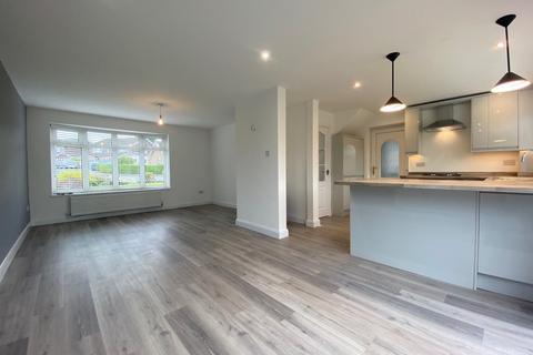 64 Fold Green, Chadderton, Oldham, OL9 9DX