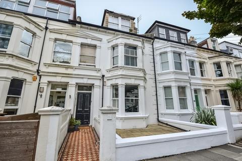 2 bedroom flat for sale, Connaught Road, Hove, East Sussex, BN3