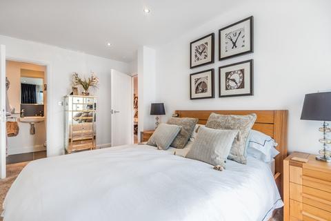 2 bedroom penthouse for sale, Calico House, Long Lane, SE1