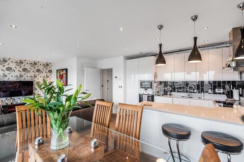 2 bedroom penthouse for sale, Calico House, Long Lane, SE1