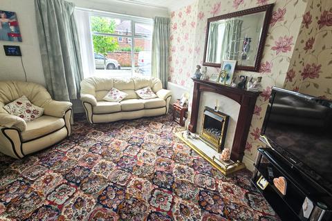 3 bedroom semi-detached house for sale, Hemmons Road, Longsight