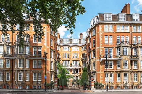 3 bedroom flat for sale, London W2