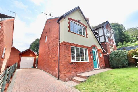 3 bedroom detached house for sale, Bronwydd, Oakdale, NP12