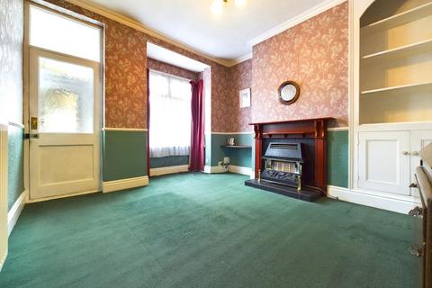 2 bedroom end of terrace house for sale, Perth Villas, Perth Street West, Hull, HU5