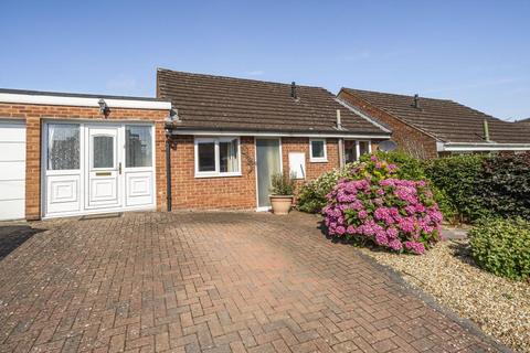 Hereford - 2 bedroom detached bungalow for sale