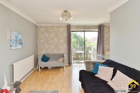 2 bedroom maisonette for sale, Gramwell, Shenley Church End, Milton Keynes, MK5