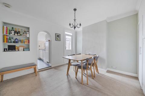 77 Cheam Common Road, Worcester Park, KT4 8TE