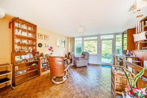 2 bedroom terraced house for sale, Hill View Court, Woking, GU22