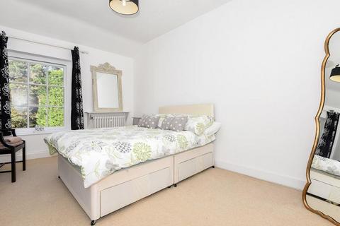 3 bedroom flat for sale, Portnall Drive, Virginia Water, Three Bedroom Penthouse, GU25