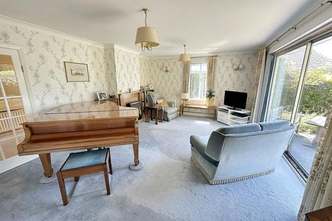 3 bedroom detached bungalow for sale, Ashley Heath