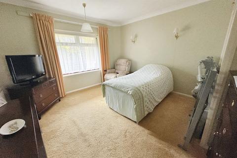 73 Woolsbridge Road, Ashley Heath, Ringwood, BH24 2LX