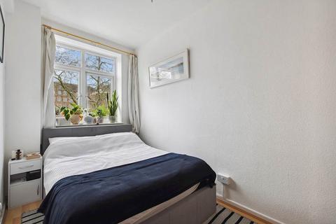 1 bedroom flat for sale, Maida Vale, London W9