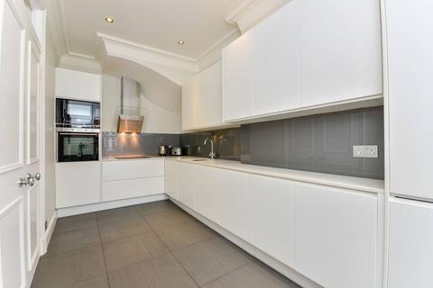 2 bedroom flat to rent, Kensington Court, Kensington, London, W8