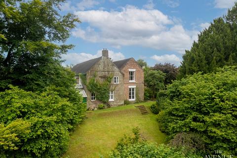 6 bedroom detached house for sale, Malthouse Road in the Heart of Alton Village, Staffordshire