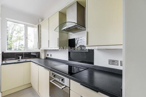 2 bedroom apartment to rent, Sunderland Road London SE23