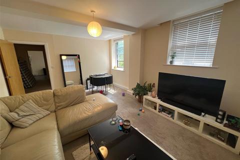 2 bedroom apartment to rent, Queens Terrace, Hampshire SO14