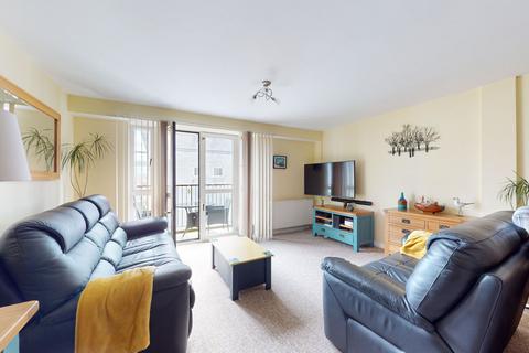 2 bedroom apartment for sale, Hawkers Avenue, Harbourside Court, PL4