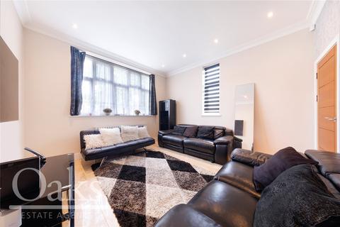 2 bedroom end of terrace house to rent, Whitehorse Lane, South Norwood