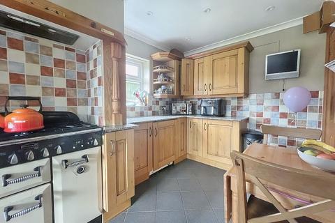 13 Dando Close, Wollaston, Wellingborough, NN29 7QB