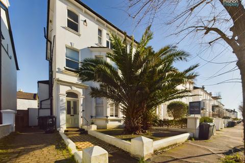 1 bedroom flat for sale, Westbourne Villas, Hove, East Sussex, BN3