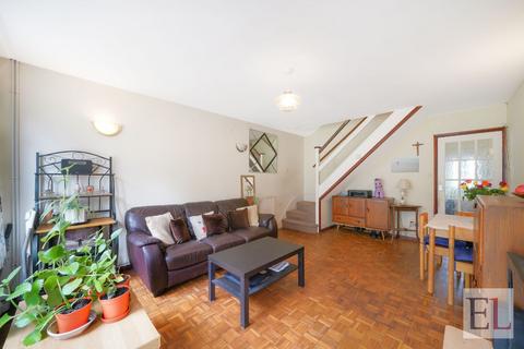 2 bedroom terraced house for sale, Harrow, Greater London HA2