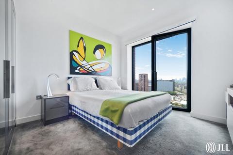 2 bedroom flat for sale, London City Island E14