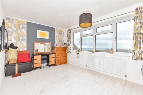 2 bedroom ground floor maisonette for sale, Hollands Avenue, Folkestone, Kent