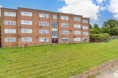 2 bedroom ground floor maisonette for sale, Hollands Avenue, Folkestone, Kent