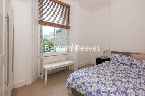 2 bedroom apartment to rent, Marloes Road, Kensington W8