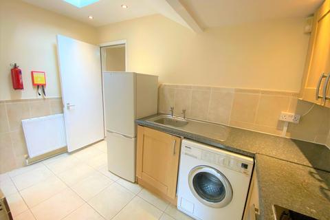 2 bedroom terraced house for sale, Wood Street Grays RM17 6EQ