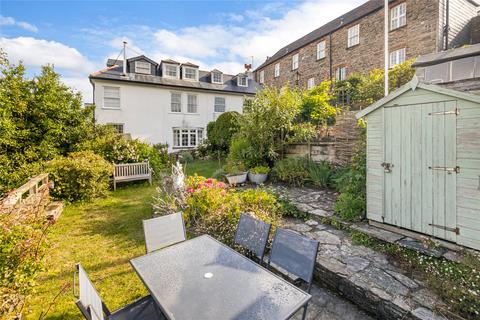2 Alma Steps, Kingswear, Dartmouth, TQ6 0BP
