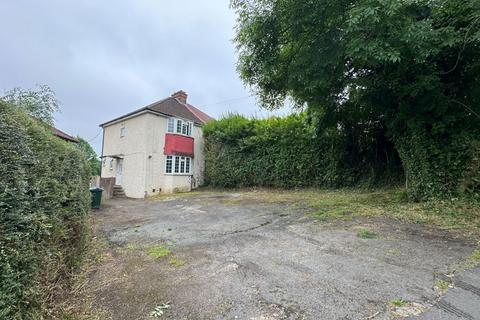 3 bedroom semi-detached house for sale, Rutland Avenue, Buckinghamshire