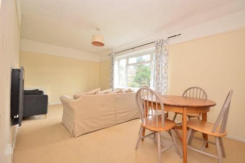 2 bedroom apartment to rent, Cordelia Crescent Borstal Rochester ME1 3JB